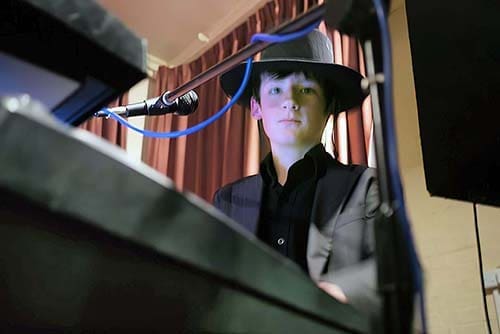 Artist-images - Adam Harding kid