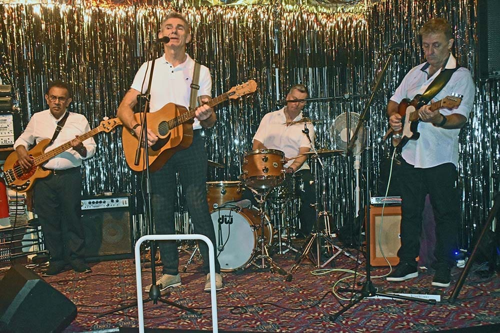 Martin-Ruddy - Martin Ruddy Band 1