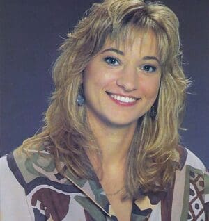 Read more about the article Tracy Elsdon