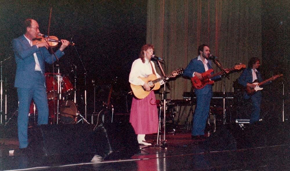 Blue-Horizon - Key West CCpedia 5